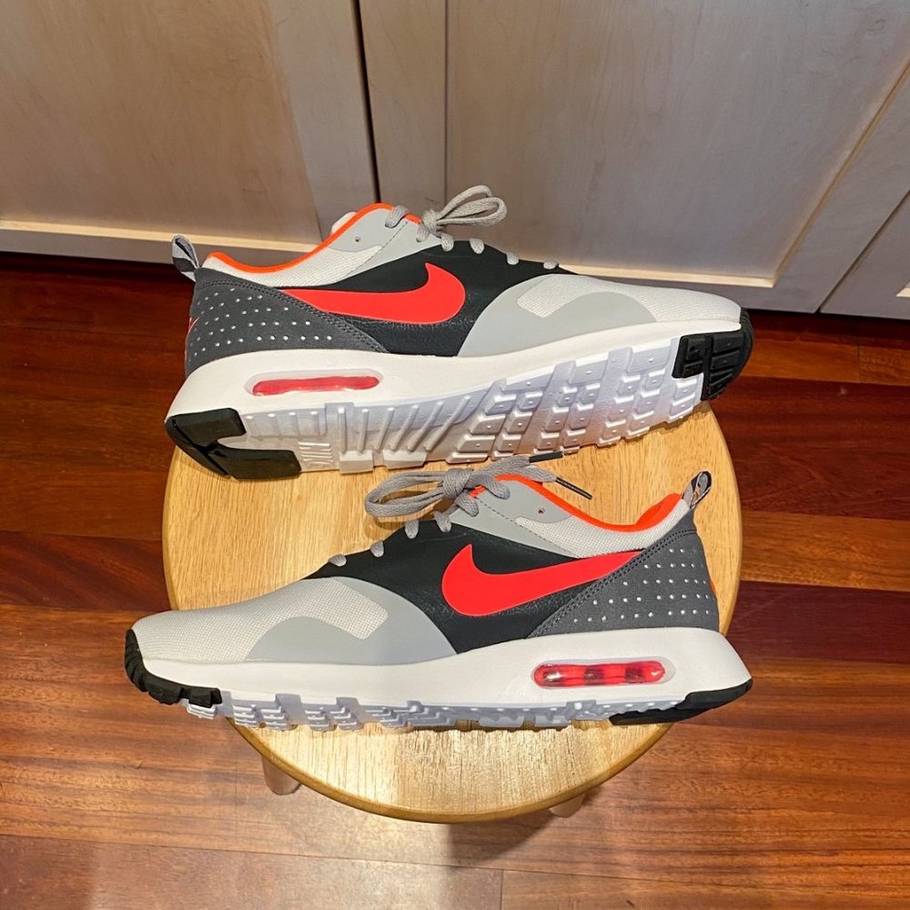 New Nike Air Max Tavas (2015) Size 10 - Picture 4 of 8